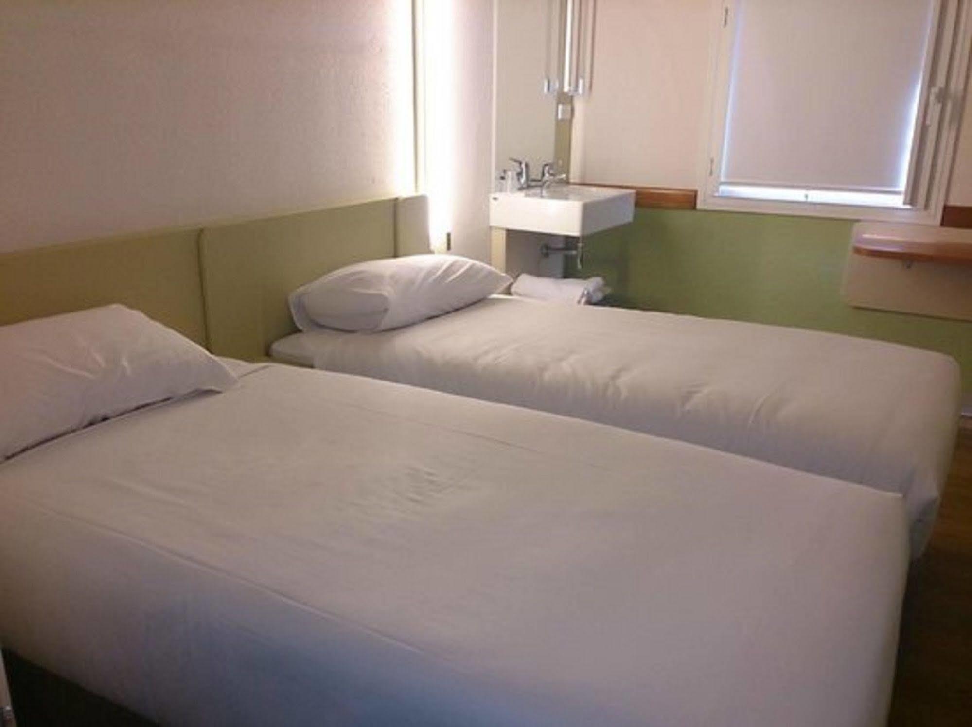Ibis Budget - Dandenong Εξωτερικό φωτογραφία